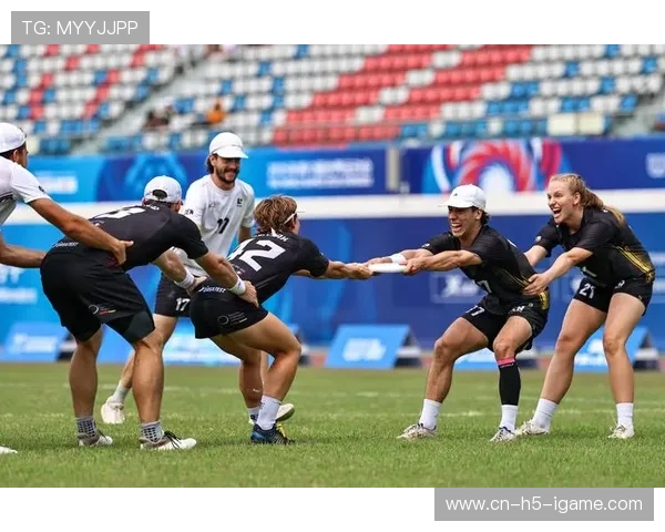 武汉飞盘队在世界攀岩锦标赛中的逆袭之路展现团队精神与拼搏力量