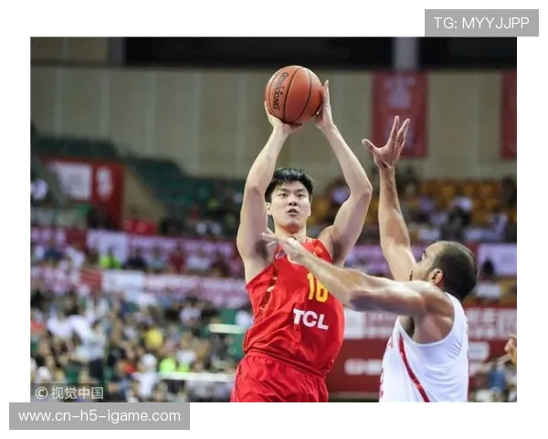 中国红队迎战突尼斯力争在国际赛场上再创佳绩