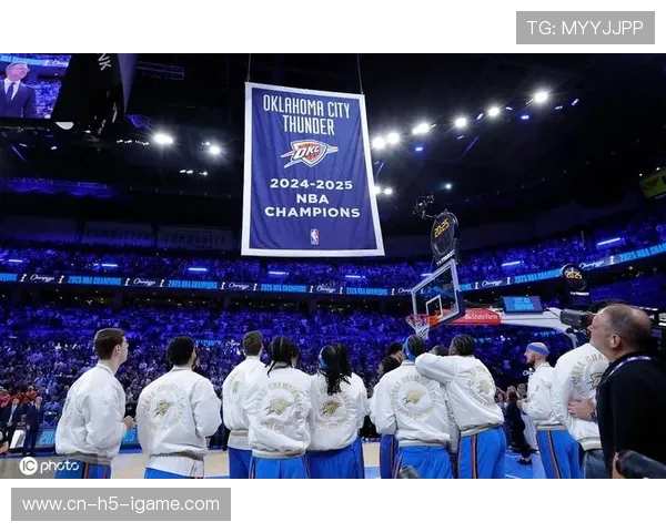 亚历山大单场50分创纪录雷霆逆转击败卫冕冠军勇士